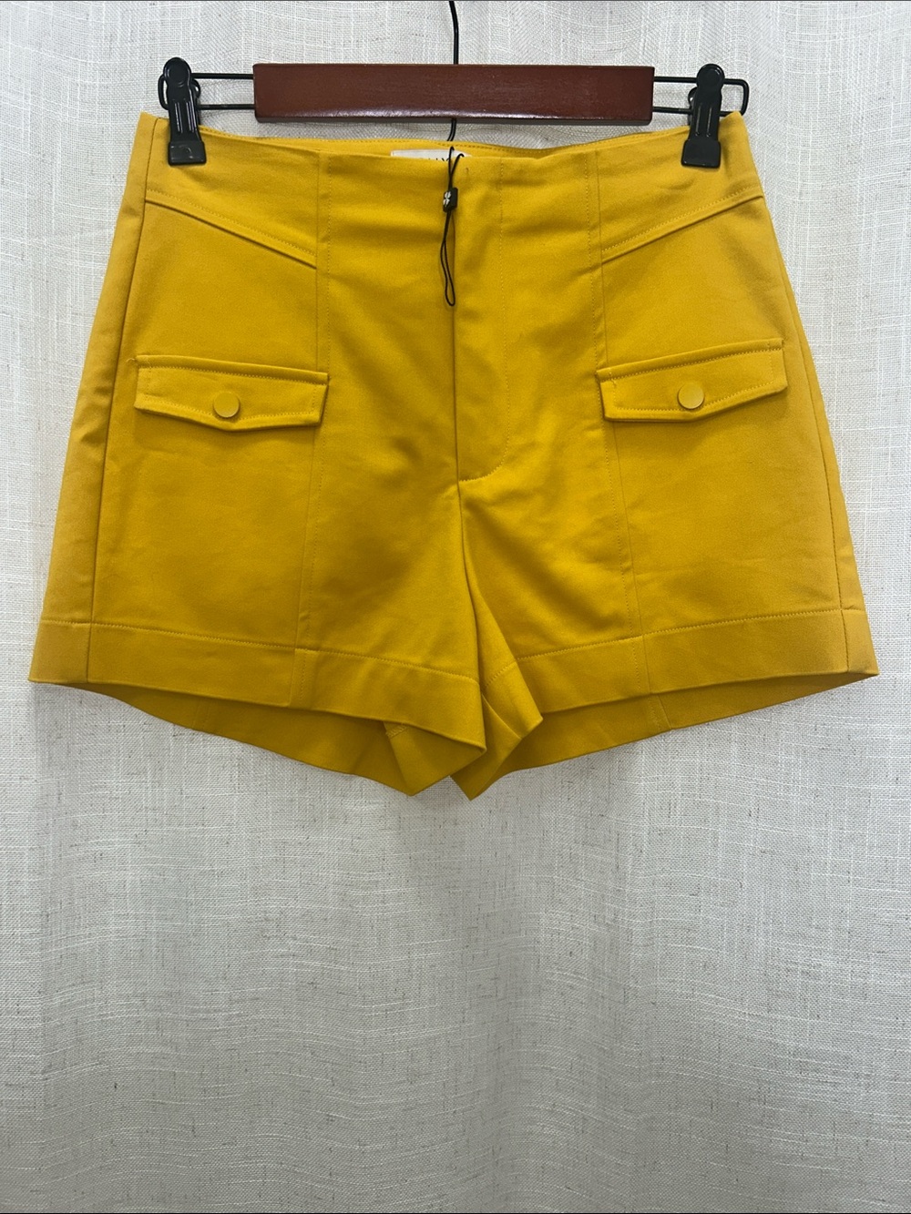 Molly Bracken Mustard Yellow High-Waist Pocket Shorts Size Small